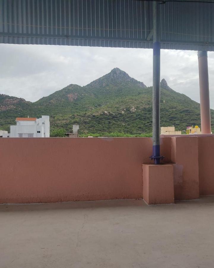 Ramana Maharshi Gaestehaus Apartment Tiruvannāmalai Exterior photo